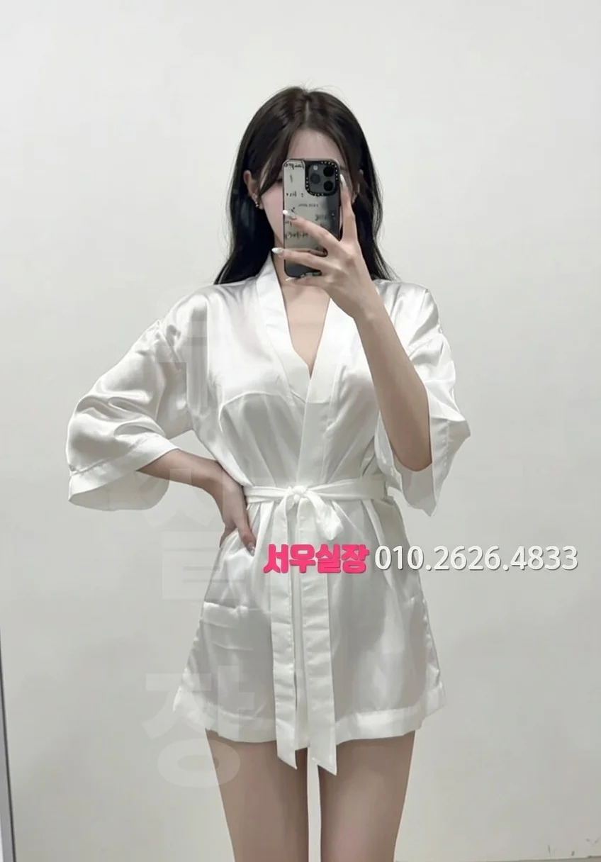 천안 미러룸 프리미엄 라인업 16번 프로필