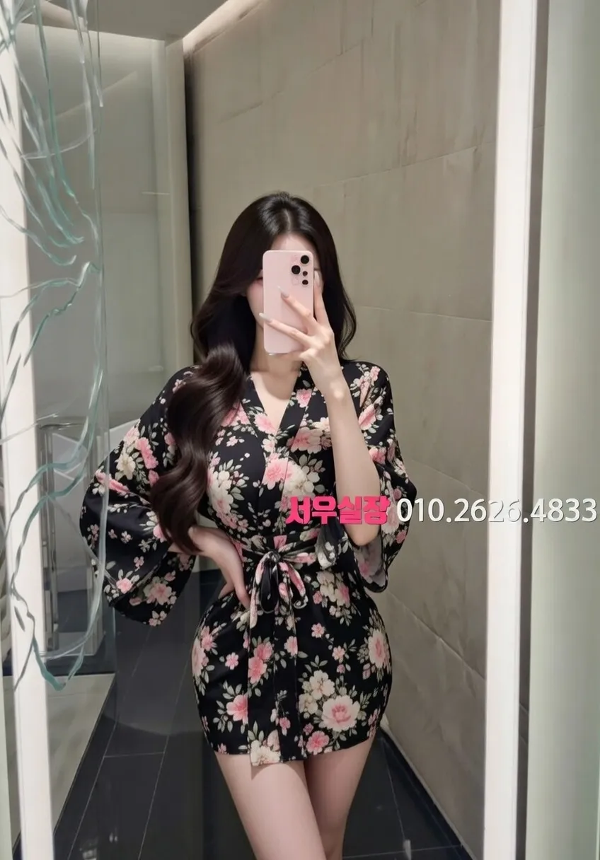 천안 미러룸 프리미엄 라인업 22번 프로필