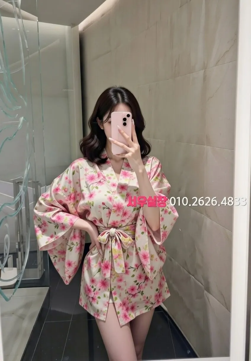 천안 다국적 프리미엄 라인업 2번 프로필